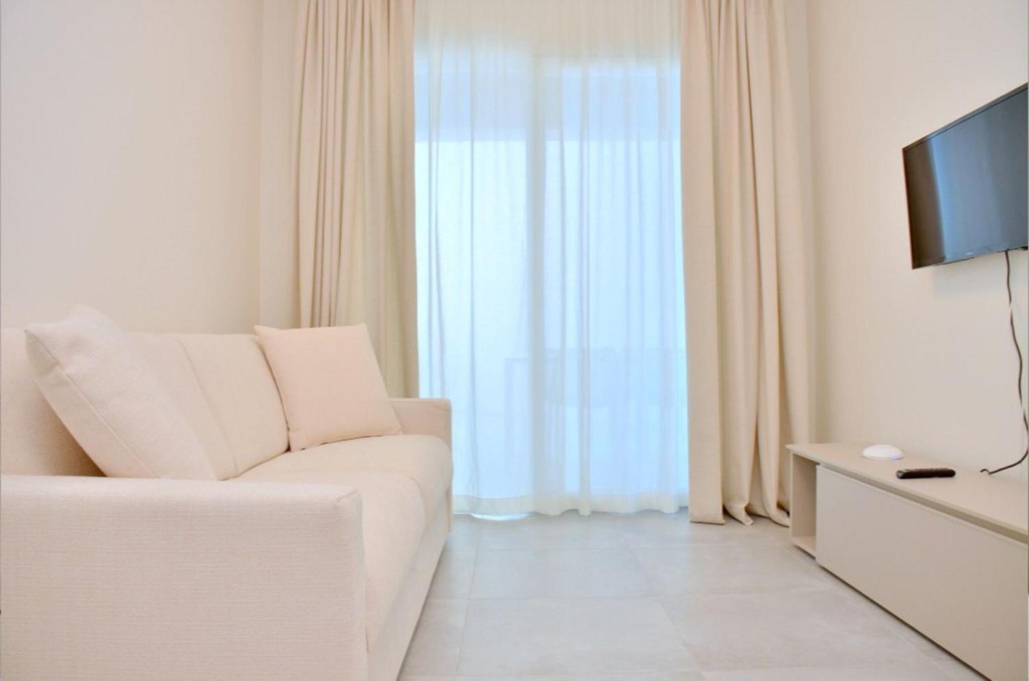 Elegant Seaview Flat With Private Terrace Apartment Bibione